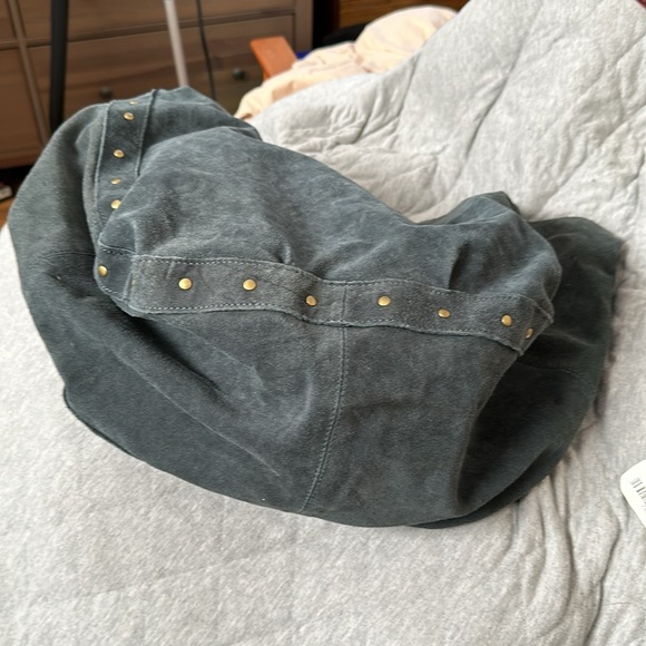 STEVE MADDEN TRIXI COW SUEDE TOTE WITH GOLD STUDS NWT - BLUE SLATE - Picture 3 of 16